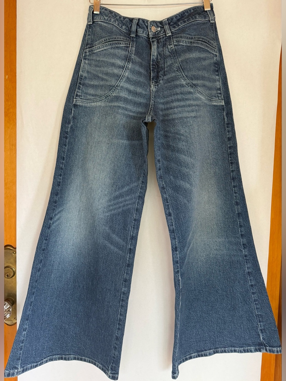 Pilcro Women’s wide leg Jeans in Blue